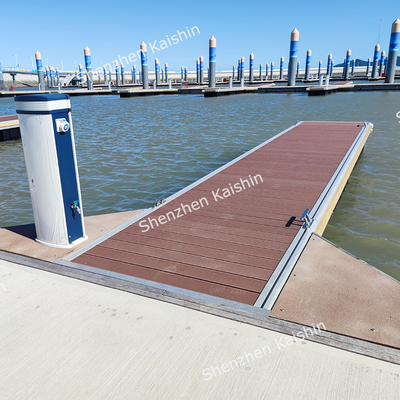 Long-Lasting Marine Floating Docks With LLDPE Floats Pile Cap For Floating Pontoon Bridge Use