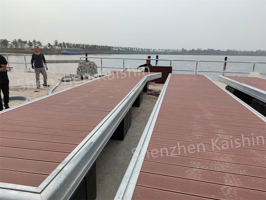 Aluminum Alloy 6061 T6 Floating Pontoon Bridge For Marina With 15-20 Years Lifespan