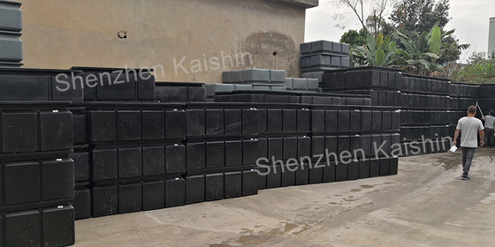 Marina Floating Dock Floater With Loading Capacity 350kgs/M2 Made Of LLDPE And EPS Foam Material